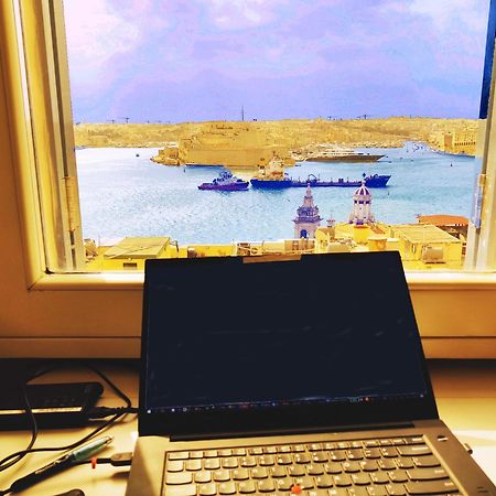 Cove 532 By Savynomad Harbour Residences Wow View Valletta Bagian luar foto