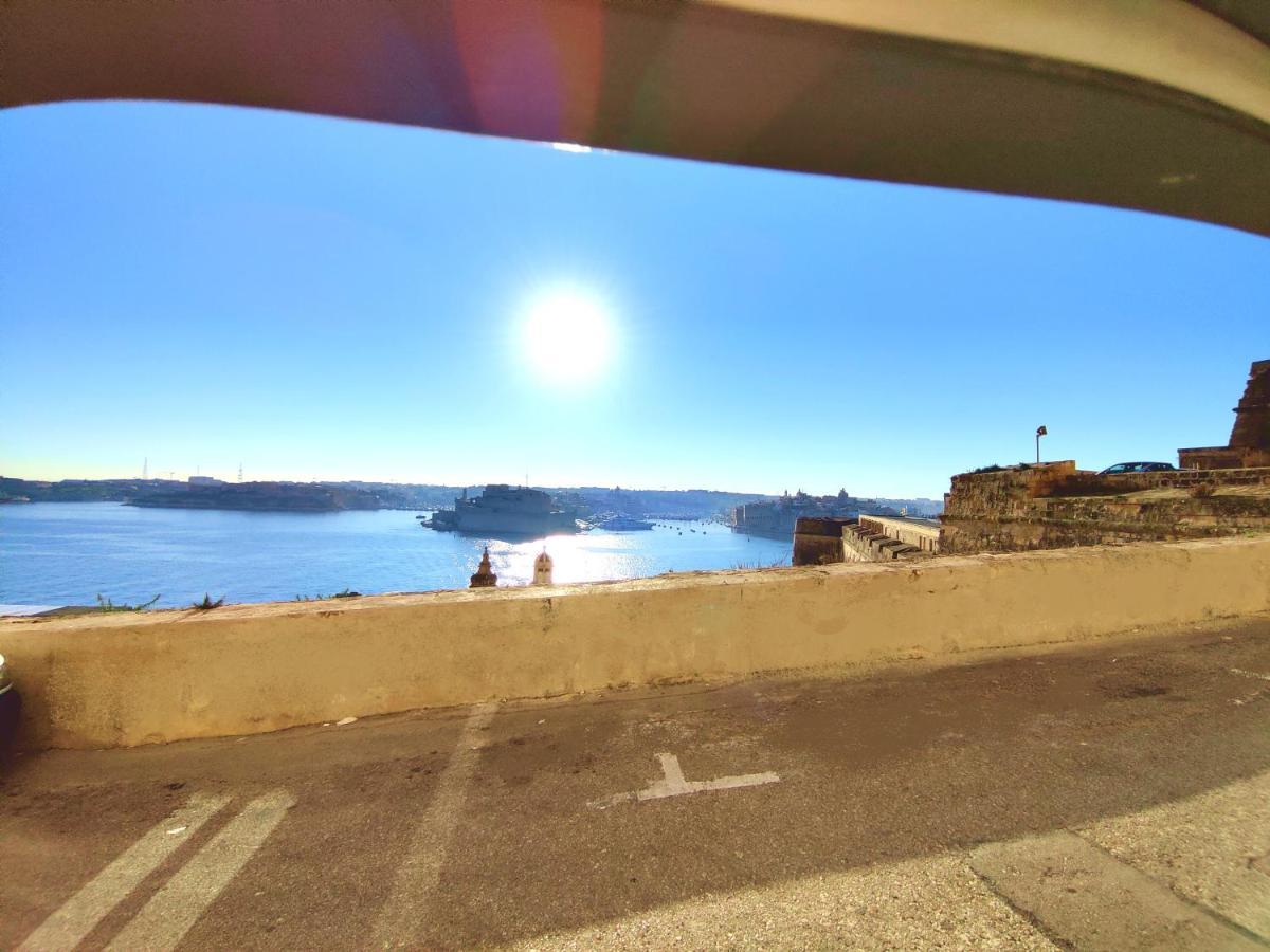 Cove 532 By Savynomad Harbour Residences Wow View Valletta Bagian luar foto